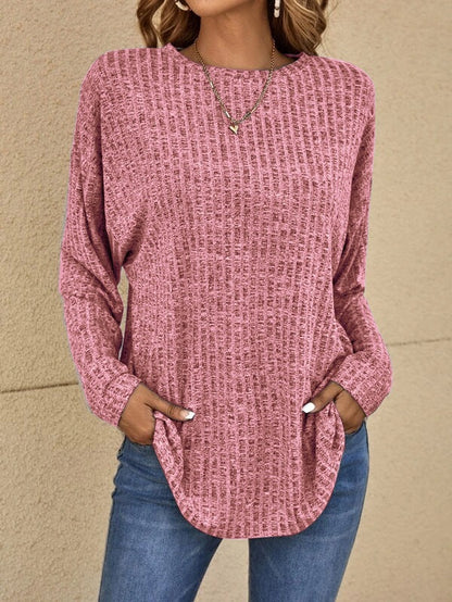 Pull classique à manches longues : Confort et style au quotidien
